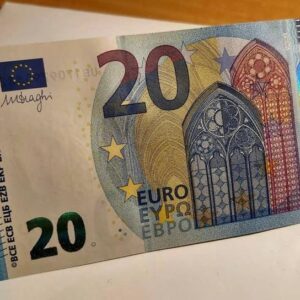 Fake 20 Euros