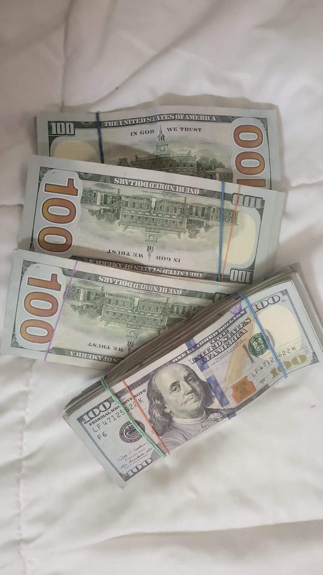 Read more about the article Where to Get Realistic Fake Money