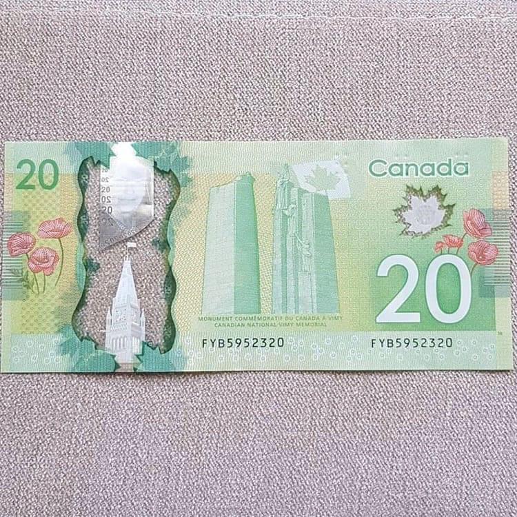 Fake Canadian $20 Bill - Image 2